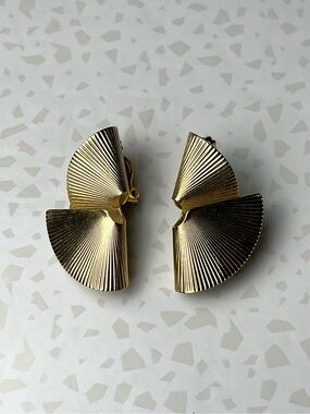 Gold Tone Geometric Twist Clip-on Earrings